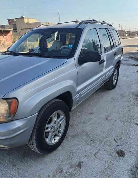 ياالله السلام عليكم /جيب شيروكي مديل2000السياره حلوه ونضيفه  مصبوغه عام بيه ظربه بل تكنه فقط موظفه بل صوره رقم كركوك  سياره احلى من الصوره تبريد ثلج +تتفئه السعر50 مجال مكان السياره بغداد والتفاصيل ع هاذ الرقم*********** بي واتساب /
