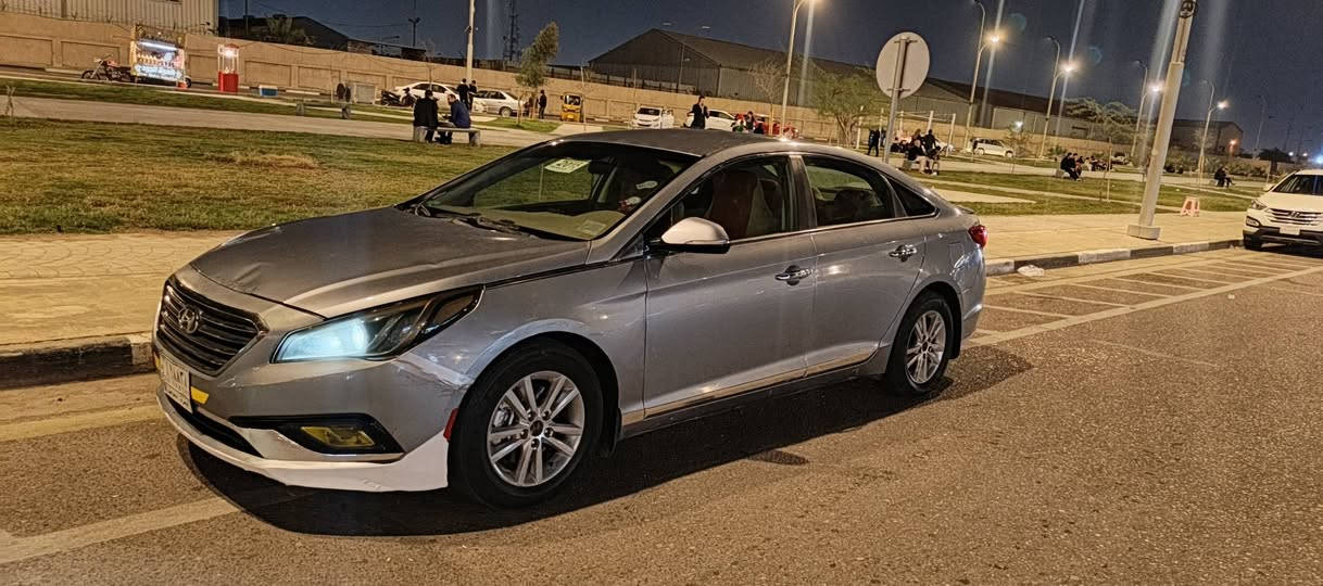 سلام عليكم سووناته موديل 2015 وارد كندي بيه 3 قطع صبغ مكفوله ضربه وتبديل سيارا فول بصمه مكينه كير حداديه تبريد كفاله سنويه ال 2028 بسم صديقي سعر 98 مكاني البصره كوت الحجاج رقمي ***********
