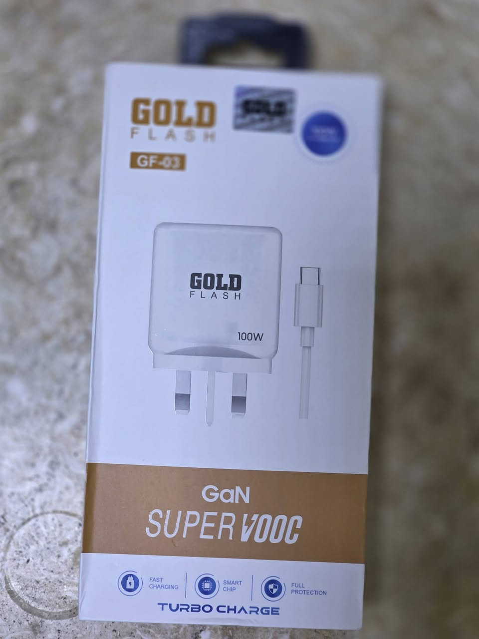 شاحن من شركة GOLD FLASH
خاصة بهواتف Oppo
⚡ القدرة القصوى: من 33W إلى  100W
🔌 تكنولوجيا الطاقة: GaN لتبريد الشاحن .
🚀 بروتوكول الشحن: SUPER VOOC
📱  كيبل شحن مرن USB-C
🔒 أنظمة الأمان: حماية كاملة، شريحة ذكية
🏃‍♂️ شحن سريع جدًا .
🚚التوصيل مجاني لكل 🇮🇶 المحافظات.


**إذا كنت صاحب هذا الإعلان وتريد حذفه لأي سبب، رجاءا أرسل رسالة إلى الدعم الفني**