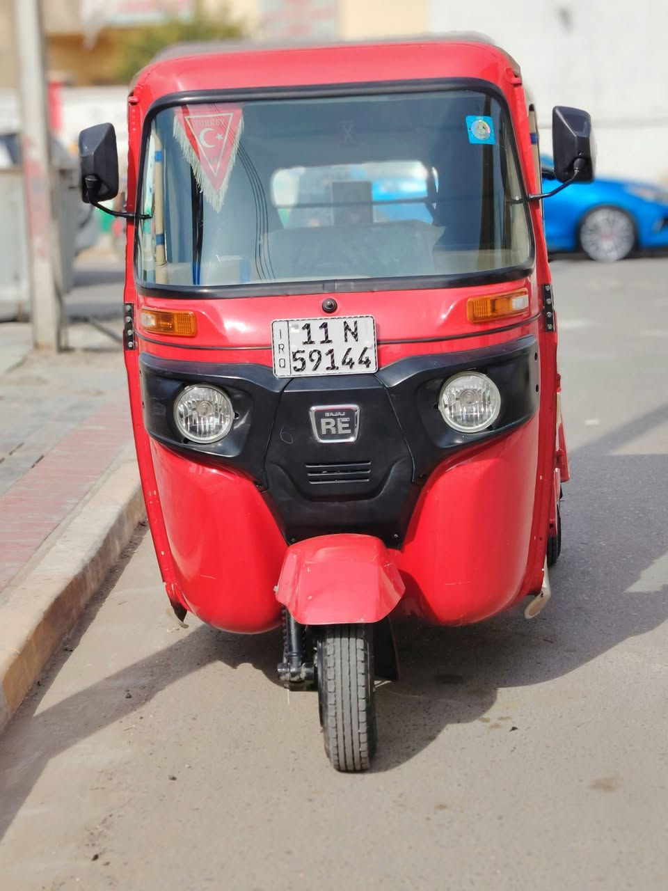 سلام عليكم تكتك للبيع موديل 2022/8/13 رقم وسنويه تحويل ثاني يوم مشروع وطني ابسمي تكتك كفاله مابيه اي نقص ماعده صدعات بصيطه تجي وشوف بيعنك مافتوحه الشراي بخدمته مكاني ميسان العماره /***********
