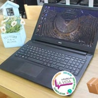 DELL Inspiron • كور i3 جيل 4 • 4جيجا رام