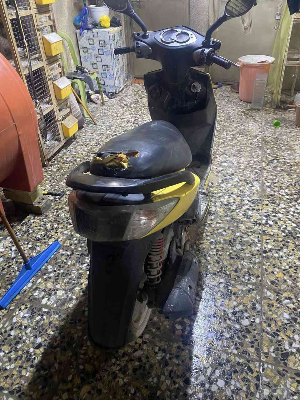 السلام عليكم دراجه سكنس للبيع الدراجه عيبه كابريتر السعر 500 مكان الدراجه بغداد الرستميه او بيه مجال ***********
