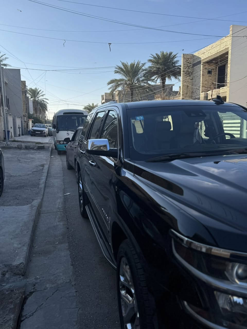 السلام عليكم تاهو امريكي برايمر فول مواصفات ضربته جاملغ خلفي مصبوغ والسياره نضيفه ومبولشه يعني تاخذه متصرف عليها شي تجي وتشوف نضافته كير محرك مكفول كراسي سياحي كشنات جلد معروفه مواصفات برايمر مكان السياره بغداد الرقم ***********
