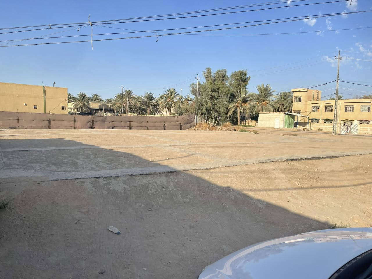 دونم الا 300 متر طابو 25 سند تحويل اسهم باسمك في كربلاء شارع ام ام البنين منطقه طنوبه كافه الخدمات مدرسه متوسطه ابتدائيه مدرسه الثاني ماله العباس مباشره عالشارع للمعلومات اتصال/*********** /***********📞
