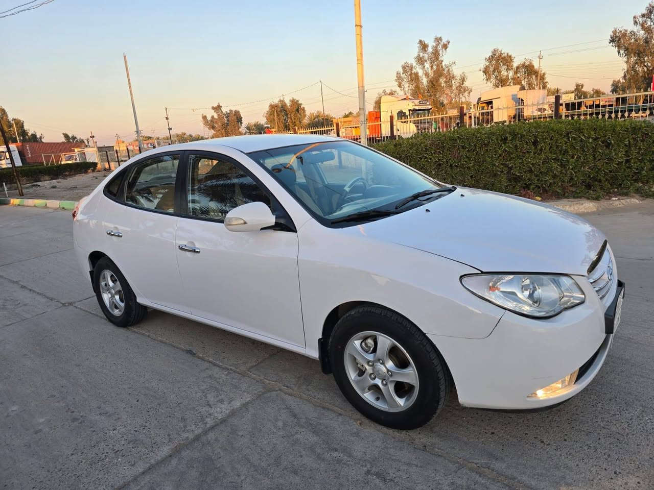 السلام عليكم اخوان هونداي الانترا موديل 2011خليجي بسمي وكاله بيها ثلاث قطع ونص صبغ السياره جديده خلاص السياره نظافتها 100% جاهزه من كلشي مكنيه كير حداديه تخم تاير كهربائيات كوله جديد   العنوان بابل
الاستفسار ***********
