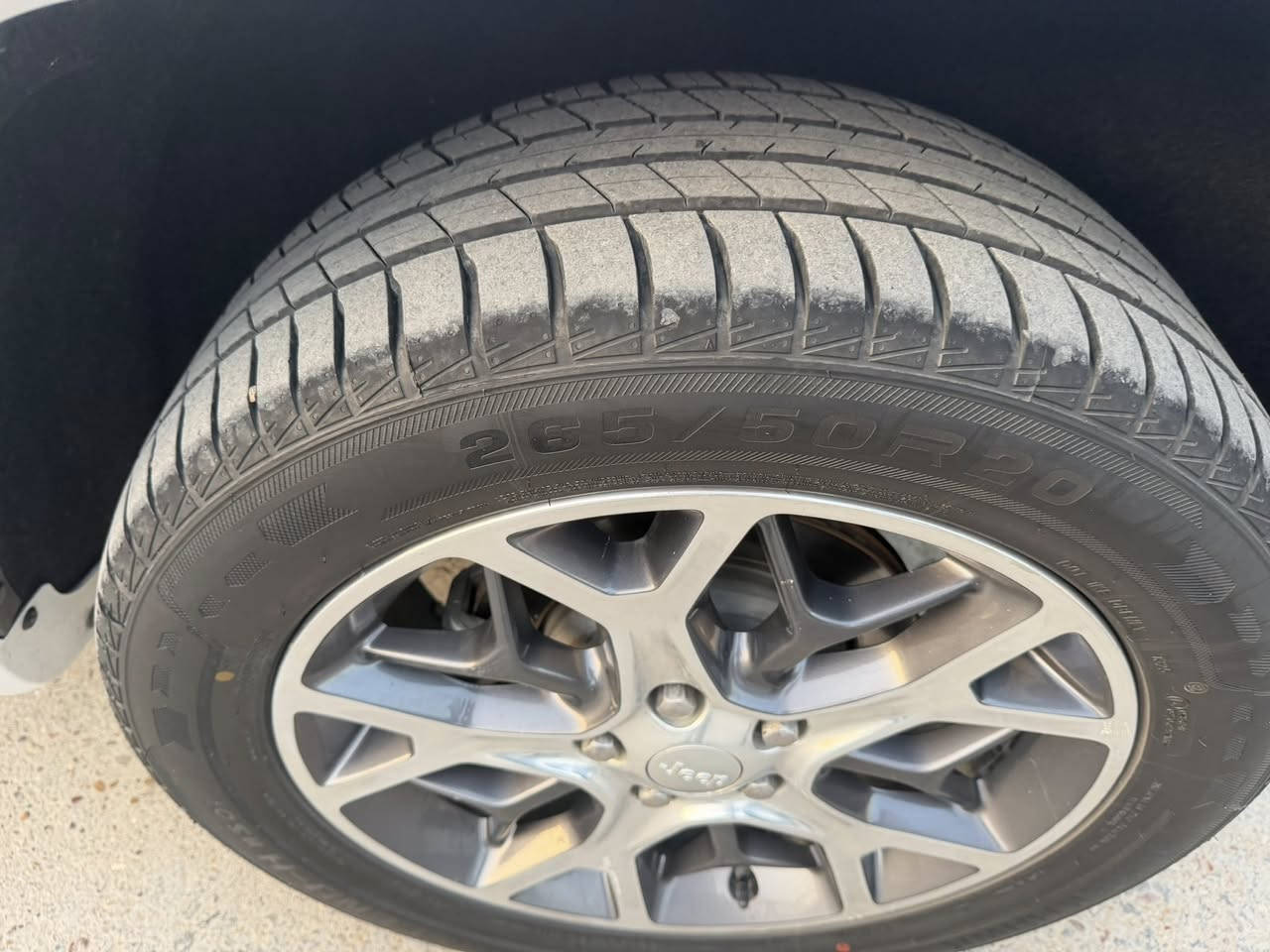 جيب افر لاند خليجي 2020فول الاخير اللون ابيض صدفي ماشيه163الف كم تفاصيل اكثر اتصل على رقمي ***********
