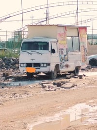 مطعم متنقل البيع 07726900301