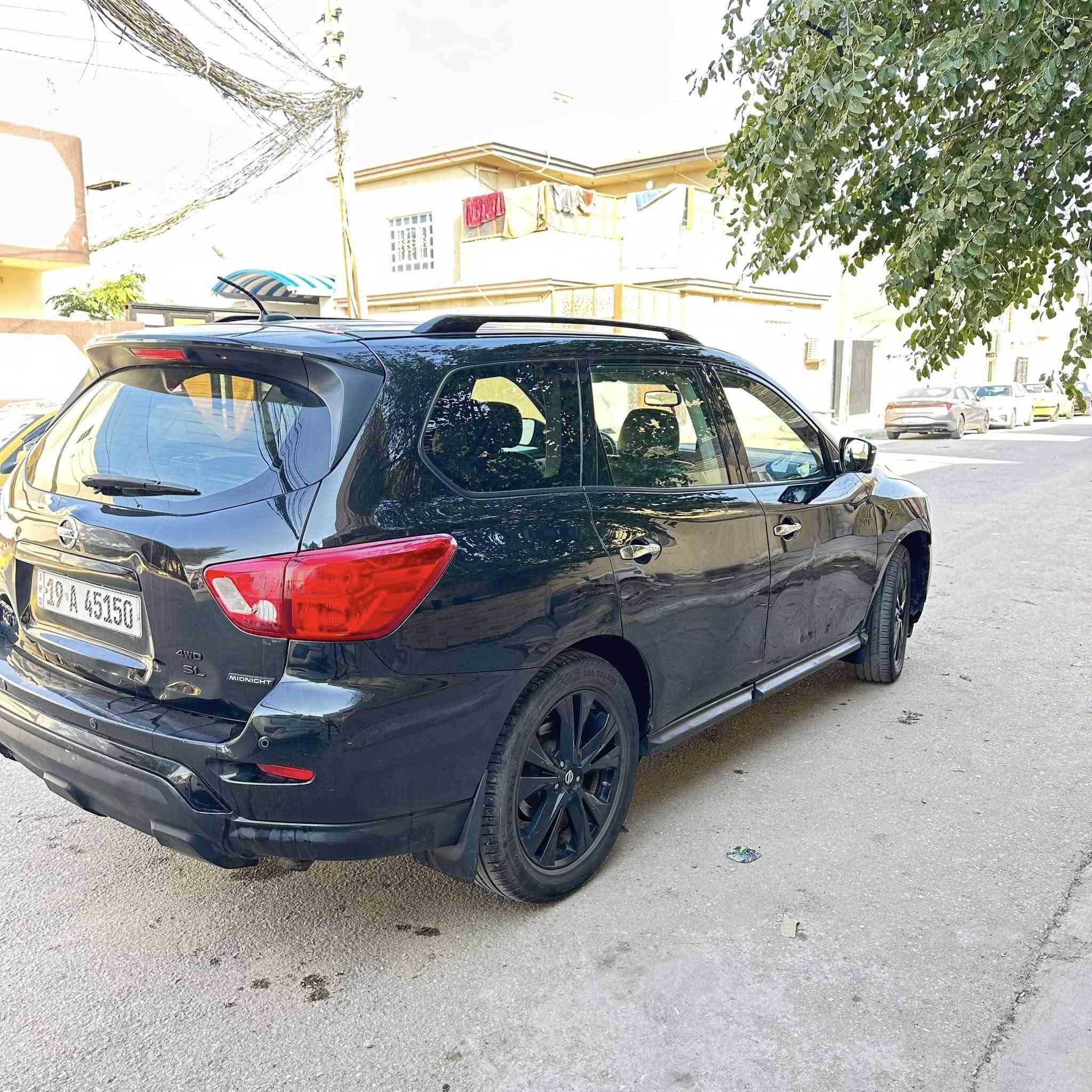 نيسان باثفندر 2018
فول مواصفات ماعدا الفتحه فقط 
رقم كربلاء دولي 
وارد امريكي كلين بدون حادث
بدون قطرة صبغ 
فقط بالعراق شخطين بسيطات مكحلات وبارد باب السكن
كامله وجاهزة ومابيها نقص 
محرك 6 سلندر
7 راكب
ماشية ١٠٢
مواصفات 
تشغيل عن بعد 
بصمه تشغيل وابواب وجنطه
جنطه كهرباء 
مري قلاب كهرباء 
شاشه كبيرة
5 كاميرات 360 درجه
رادارات 
حساسات 
جميع الكشنات جلد كهرباء تدفئة 
فور ويل 
جكات 
هيتر ستيرن ومري
تبريد ثلج 3 قطع 
سيدي جنجر  ٦ اقراص
وبعد بيها هواي مواصفات 
السعر 150 ولكل قادم كرامة
العنوان كربلاء 
***********
***********
