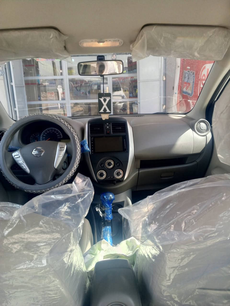 نيسان سني مصري موديل 25 شمالي السعر 130وبيها مجال حق الجيه المكان بغداد ***********
