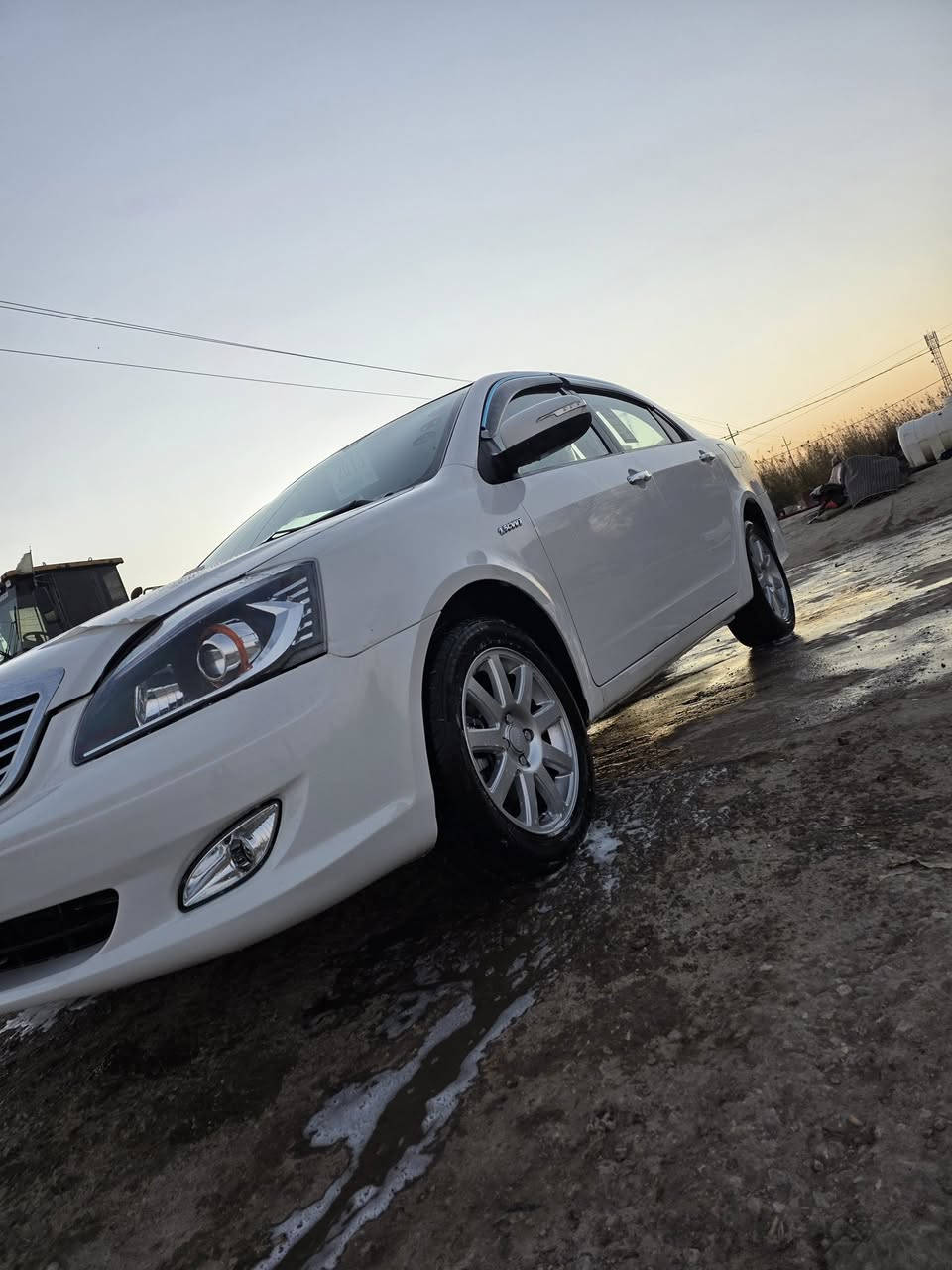 السلام عليكم

جيلي موديل 13 مكفوله رقم بغداد الدولي تحويل ثاني يوم بيه  جراد شي قليل مكينه كير تبريد خير من الله دواخل حلوه حداديه جديده 

للاستفسار *********** 

السعر المطلوب 58 

ماعاجبك السعر اعبر المنشور ياطيب 

مكان السياره الديوانيه
