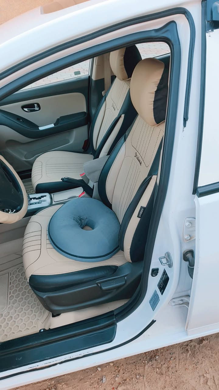 سلام عليكم
النترا مقدس ٢٠١١ 
محرك ١٦٠٠
رقم أربيل باسمي شرط التحويل بدون تحويل مابيع
مدوشمه بل كامل كشن أرضية صندوك
شاشه وكامره وداش كام حوادث
بدون بارد بدون ضبغ 
كير مكينه ١٠٠بل ١٠٠
اربعه دسك
تبريد تدفئة 
تخم تاير جديد
بطاريه جديده
سياره جاهزه ميه بل ميه 
السعر ١١٥ العنوان الرمادي 
رقم الهاتف ***********
