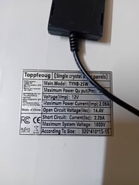 قطعتين طاقة شمسية جديدة • براد مرفق • توصيل متوفر