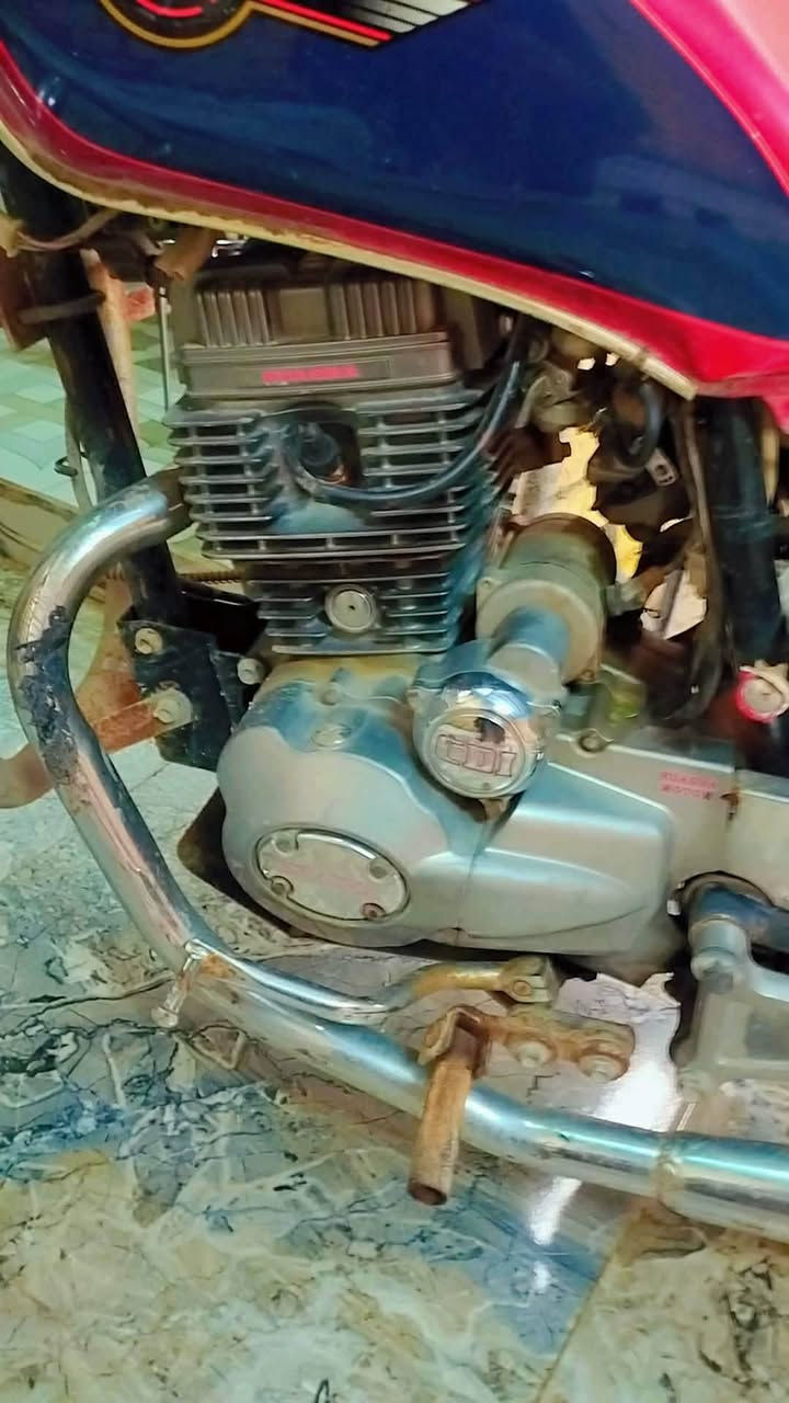 درجه تايموته البيع موديل ١٩ اورق مكاني ناصرية سوك شيوخ السعر ٦٥٠ وبيها مجال ‏‪0785 046 4569‬‏
