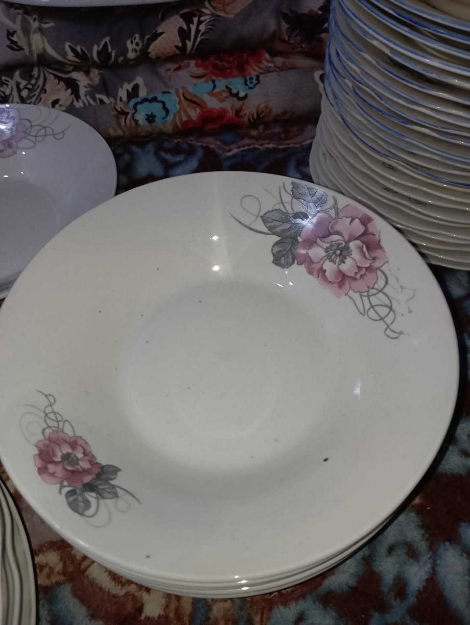 يوجد فرفوري جديد للبيع سعر الكارتون 35 الف مشكل بي درازن ماعين وطوس حلة للاستفسار خاص كل كارتون بي 50قطعة


**إذا كنت صاحب هذا الإعلان وتريد حذفه لأي سبب، رجاءا أرسل رسالة إلى الدعم الفني**