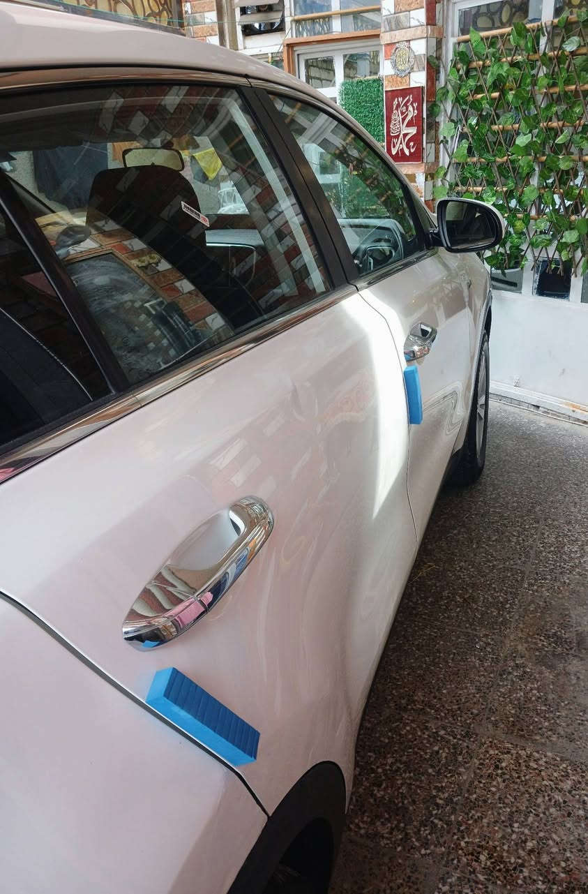 السلام عليكم
سبورتج أمريكي ٢٠١٩مواصفات نص فول
محرك٢٤٠٠مكفول 
صدرجديد شركة موفز 
دسكات اصليه امامي خلفي 
فريز تبريد جديد
لايت+بروجكتر زنون
دوشمه جديده..غرفه نظيفه
دبل سويج
سنويه لغاية ٢٠٣٠ باسمي
رقم دولي
بيه كم رصعه بسيطات وبارد بالباب الخلفي
كلشي موضح بالصور
السونار مرفق وصور الحادث
السعر١٥٥ورقه 
بغداد  ..الزعفرانيه
***********
