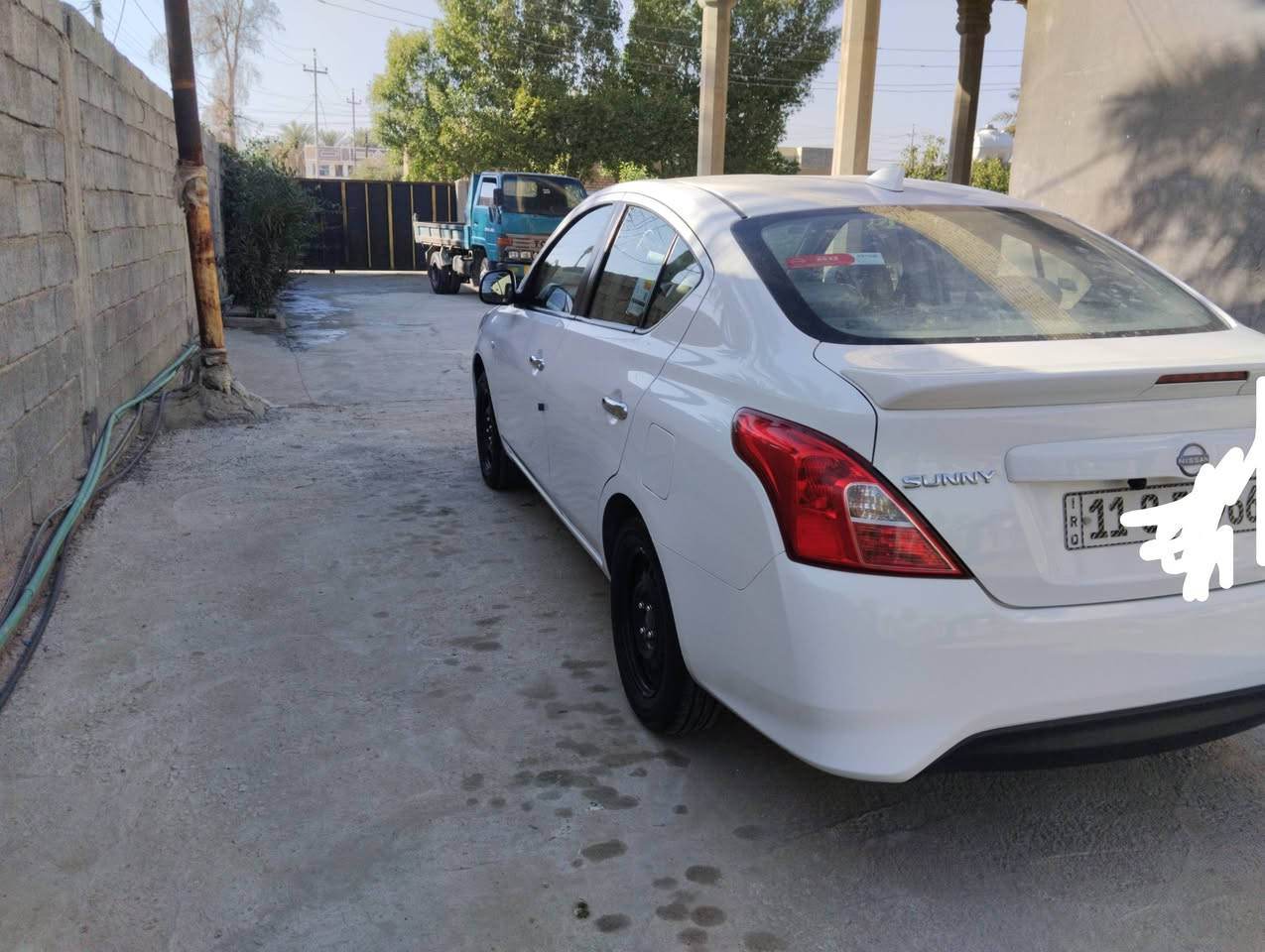 سيارة مكفولة
موديل2024 سني هندي 
المكان بغداد جسر ديالى الجديد
***********
