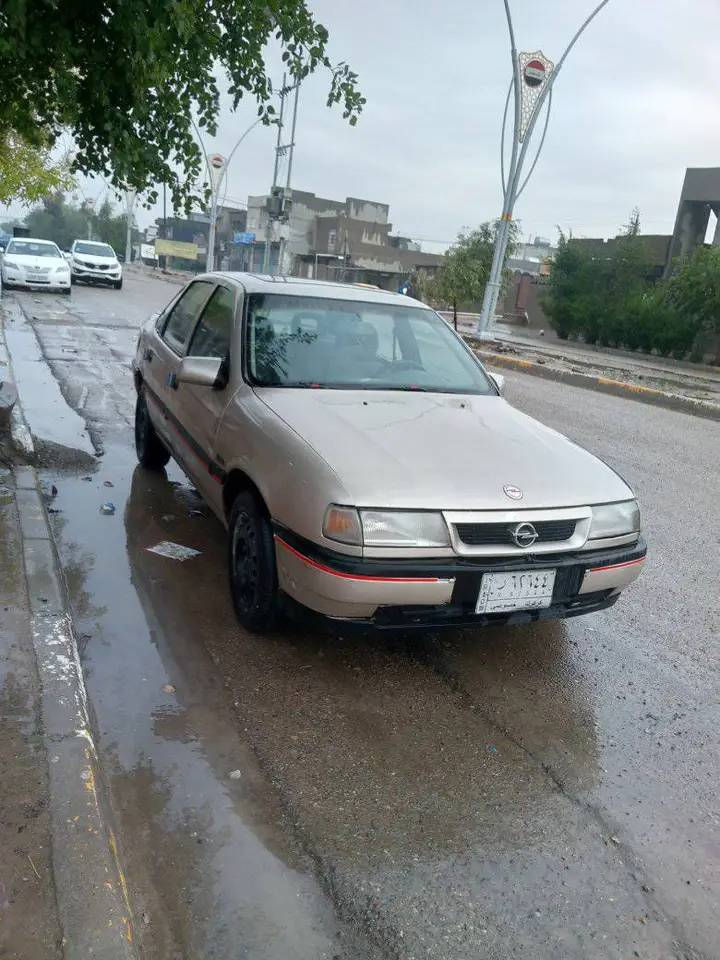 أوبل فيكترا موديل 1991 رقم كركوك 
حجم 16 محرك شرط 
باور ستيرن
اي بي اس
تدفئة شغال 
صبغ جمالية سنوية  عظم عاج ساقطة 
دفتر بنزين موجود شرعي موجود شرط الأوليات والتحويل 
سعر 30 قفل قفل 
***********
***********
خاص ما اجاوب اتصل
