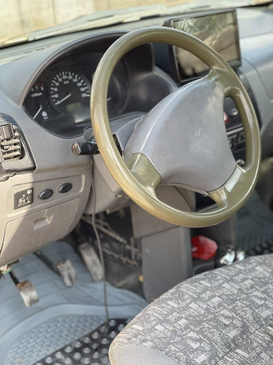 السلام عليكم طيبه للبيع 2016 رقم بغداد بسمي مكينه بيها بخار و الكير 4يفلت والبك تبريد بس كنبريسر نقص تدفئة شغاله و السياره خير من الله العنون ديالى الخالص السعر 37وبيها مجال ***********
