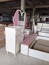 غرف نوم • ٩ قطع • ٥ قطع