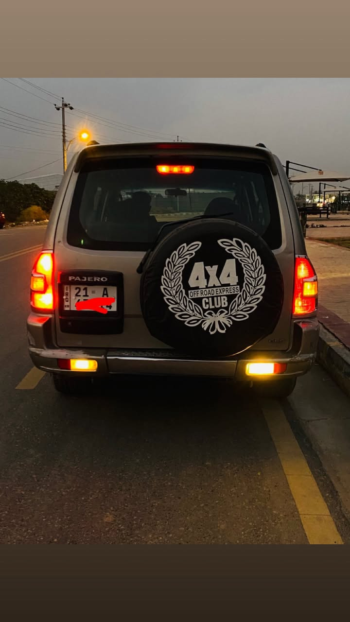 🚙 باجيرو ميتسوبيشي 2002 للبيع
باجيرو نظيف وخير من الله، دفع رباعي أصلي 4×4، جاهز استخدام وسفر 👍

✅ المواصفات:

• محرك بلادي

• 7 ركاب

• تبريد 3 قطع ❄️ تبريده ثلج

• جام كهربائي

• مرايات شفط

• شاشة

• بدون صبغ

• بيه بارد بالجاملغ من جهة اليمين بدون صبغ (موضح بالصور)

• يرادله فقط صبغ للدعاميات

🛠️ الفحص مفتوح: تفحصها يم أي شخص يعجبك

📄 السنوية باسمي وجاهزة للتحويل فوراً

💰 السعر: 75 ورقة وقابل للتفاوض للجاد فقط

📍 الموقع: الأنبار – الفلوجة

📞 واتساب / اتصال: ***********

⛔ الدلالين يرجى عدم الإحراج

🔥 السيارة جاهزة وما تحتاج شي غير المذكور
