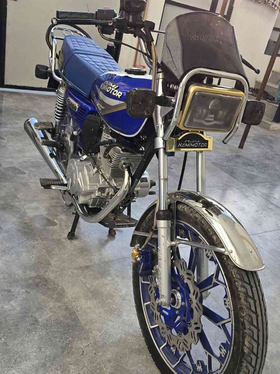 السلام عليكم دراجه نامي برو 2025 كلهه شغله مبيهه اي عيب محرك 200 cc منفيس سعره 620 وبي مجال للاتصال ***********
