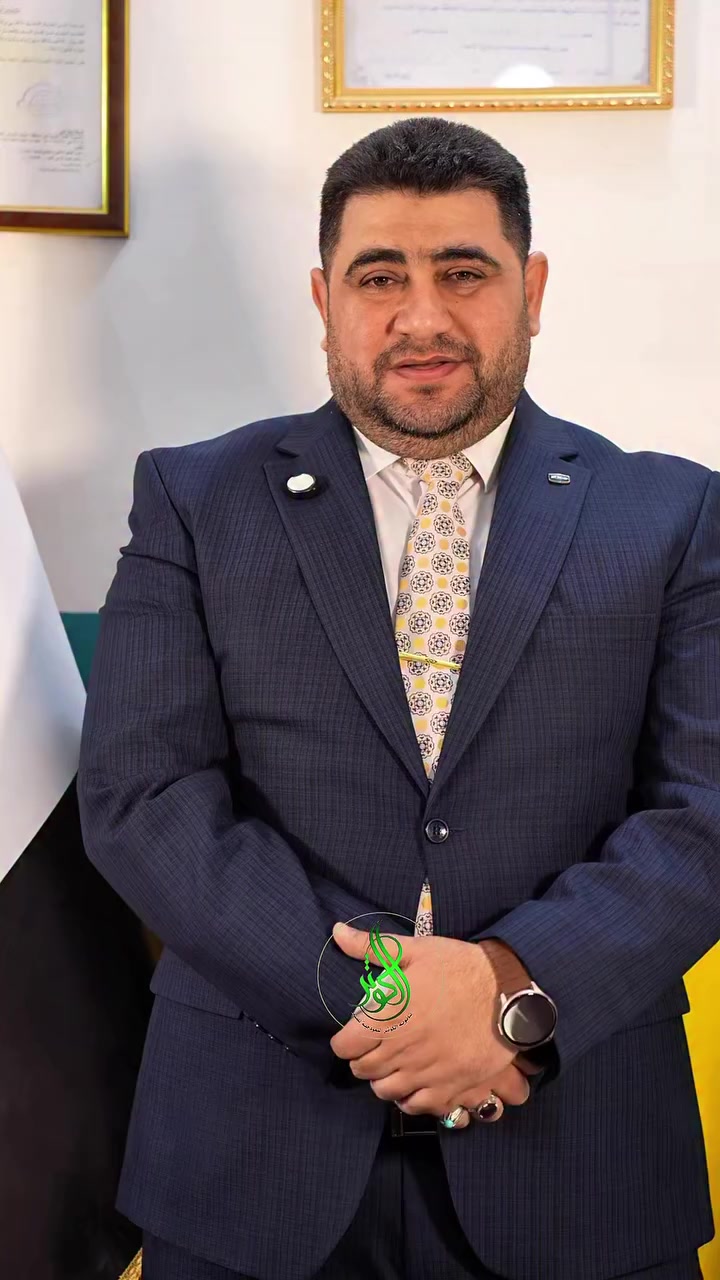 استاذ الفيزياء في ثانوية الكوثر الاهلية للصف السادس العلمي. 
جناب الأستاذ زيد حمدان. 
خبرة علمية ينسجم معها أسلوب حديث، يجعل كل درس فيزياء رحلة معرفية ممتعة وملهمة، يحوّل الفيزياء من قوانين إلى إلهام، ومن درس إلى اكتشاف لا يُنسى. احجز مقعدك الآن في ثانوية الكوثر الأهلية لتكون من المتفوقين والرواد. 
الموقع: النجف الأشرف / حي السعد / شارع جامع ابن كمّونة / مقابل القنصلية الإيرانية سابقاً / مجاور مكاتب السياحة والسفر.
للاستفسار الاتصال بـ:
الاستاذ ابراهيم الوائلي 
📞 ممثل الهيئة التأسيسية: ***********
