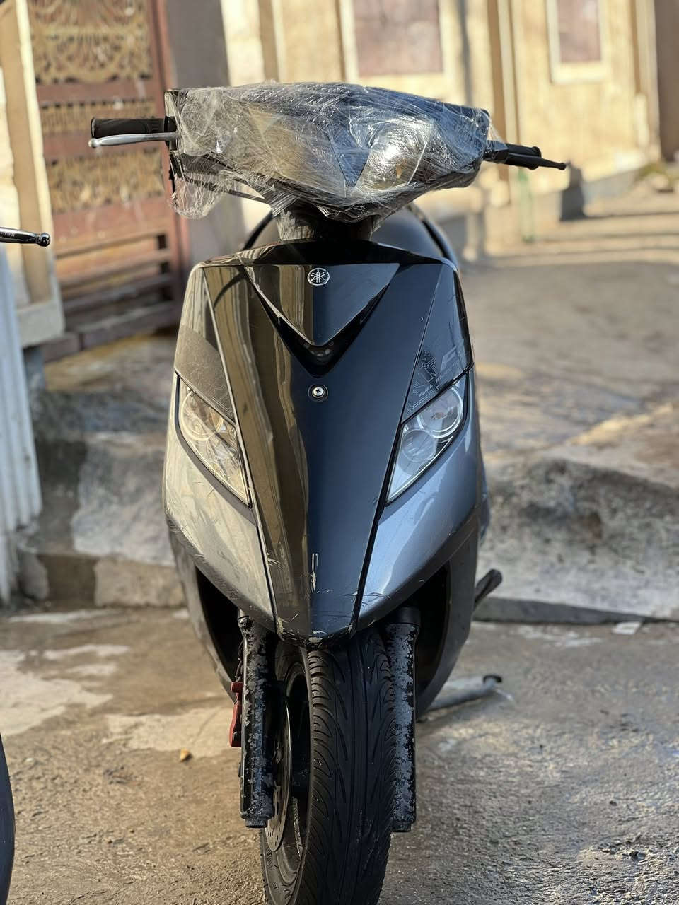 سلام عليكم شباب  ثعالب رنبه للبيع اكرر رنبه مو مال شارع بعدهن علا بانزين الاليابان  دراجات حلوات وشغالات جيب بارتي  وطلع  ثنين كابريتر وحده نوزل 
السوده نوزل مزوده مكينه رياضيه كلجات وصلنصه 
وثنين كابريتر بلاديات  وسعارهن جوه السوك ابيعلك وضمان مكينه مفتوحه كفر تجاري ترجع الدراجه  اسعار ناررر والله جوه السوك اي ستفسار اتصل موجود واتساب ***********
