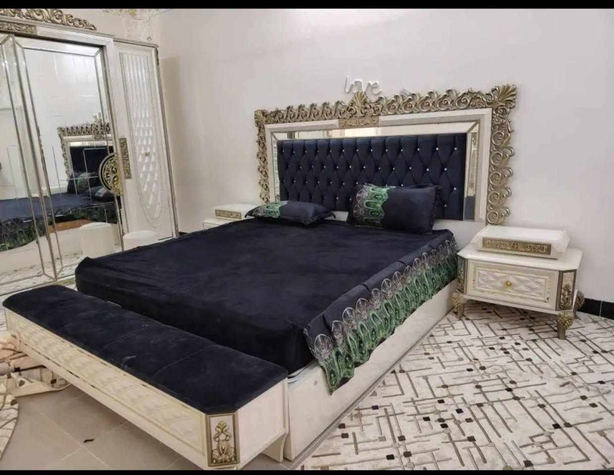 ***********》***********》
