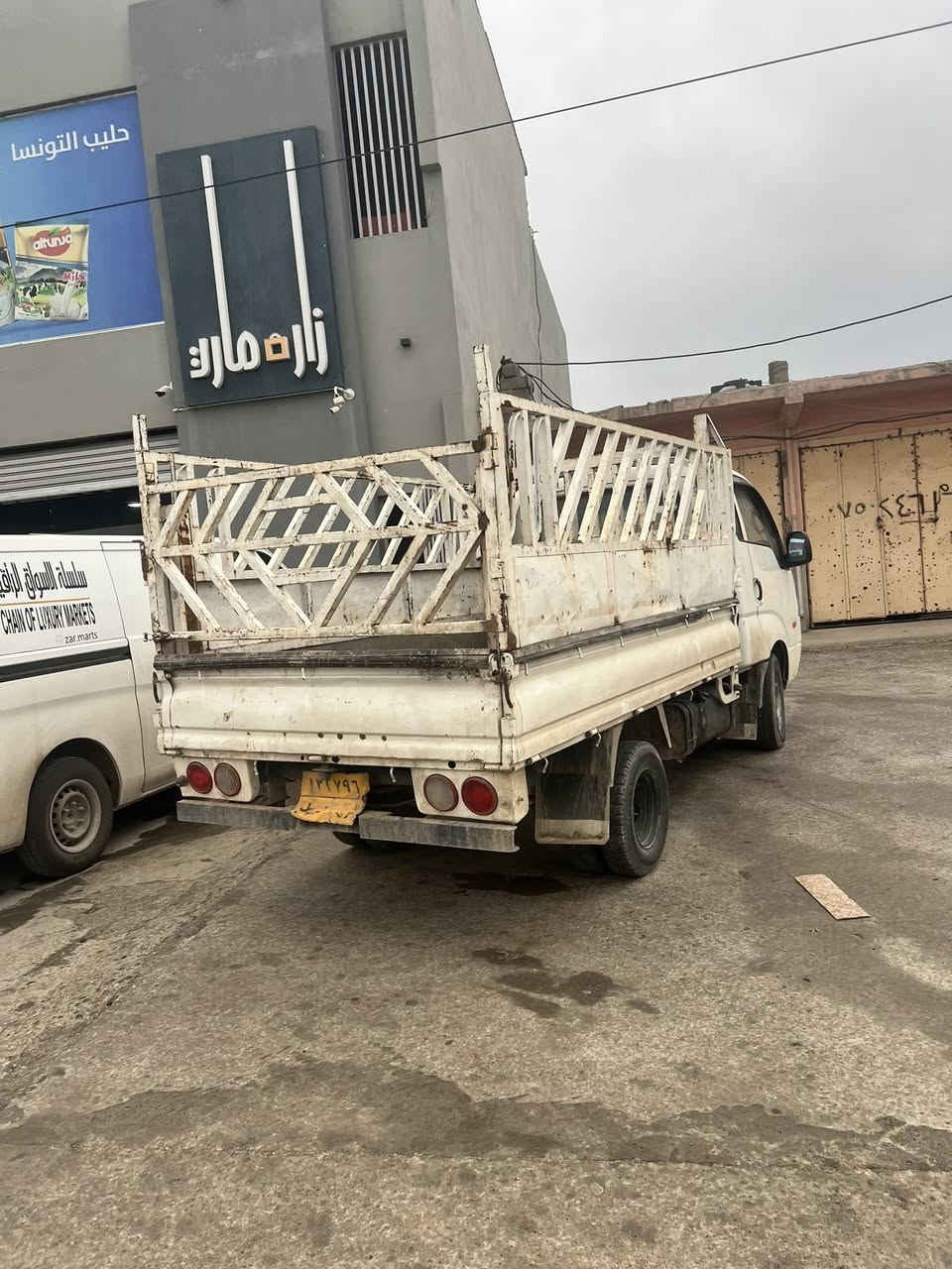 كيا 3000 موديل 2011 محرك كرنفال محرك مكفول كير طخم كله جديد بي 6قطع صبغ ابيعلك عام شاصي شرط مكاني موصل ناحية بعشيقة رقم تواصل ***********
*********** شرط تحويل سعرها 78وبي مجال للطيبين
