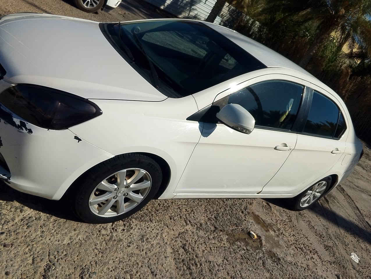 للبيع موديل 12  
ماشيه 132
بيه الدواير مال الجاملاغات
للستفسار الاتصال
***********
