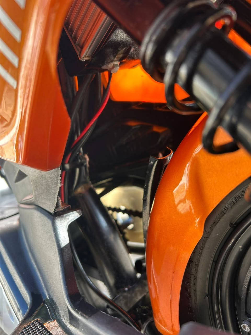 سلام عليكم دراجه للبيع شحن حجم 14 اموديل 2025سعر  350 وبيها مجال 4بطاريات  العنوان ديوانيه قضاء الدغاره الشراي الاتصال على رقم  ***********
