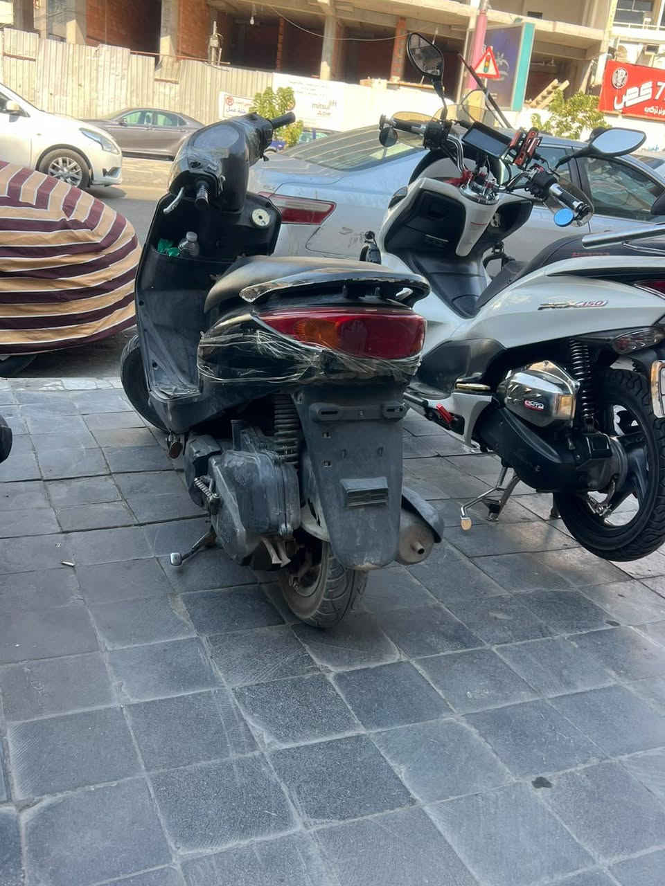 العنوان بغداد المنصور
السلام عليكم
دراجه بريز خير من الله 

بلاديه كفرات بلاد كابريتر بلاد كلشي بيه بلاد 

دراجه خير من الله نواقصه بس دبل خلفي شويه تعبان 

تجي تفحص وتاخذ بيه تراي عل موجود 

السعر 400 وبيه مجال واتساب ***********

