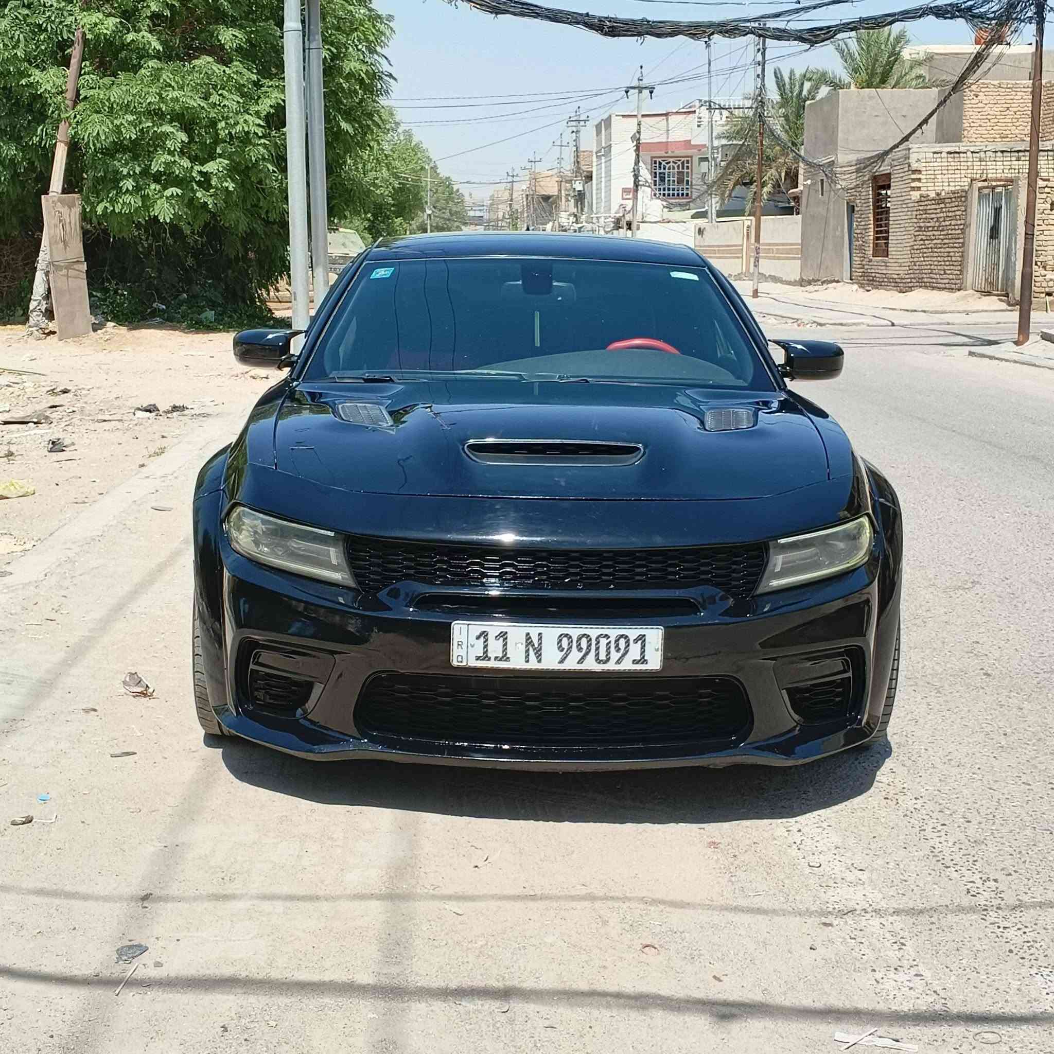 السلام عليكم
جارجر مديل 16 امريكي 

مكينه 8 هيمي بنيد محدث 
سونار موجود بلصور
اكزوز رياضي 

رقم بغداد 

مكاني نجف الاستفسار *********** غير متواجد عل فيس
