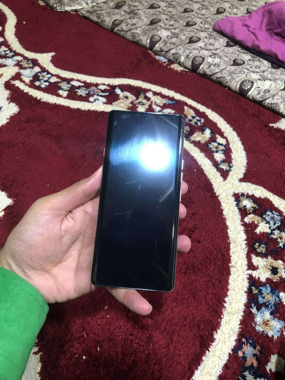 TECNO CAMON 40 Pro 5G
بيع او مروس 
    (تكنو كمون 40 برو فايف جي) 

رام 8+8=16 
AMOLED منحنية بحجم 6.78 إنج
دقة FHD+ (2436×1080)
معدل تحديث 144Hz
ألوان ممتازة وسلاسة عالية جدًا
⚡ المعالج
MediaTek Dimensity 7300 Ultimate
معالج قوي بدقة تصنيع 4nm
ممتاز للألعاب والاستخدام اليومي والتطبيقات الثقيلة
🧠 الذاكرة
ببجي فريم 
📸 كامره فولل 👍🏻
تصوير فيديو حتى 4K
🔋 البطارية 5200mAh 
شحن سريع 45W

كامل ملحقاته حته الضمان موجود 

السعر 300 

تواصل خاص 

موقع موصل


**إذا كنت صاحب هذا الإعلان وتريد حذفه لأي سبب، رجاءا أرسل رسالة إلى الدعم الفني**