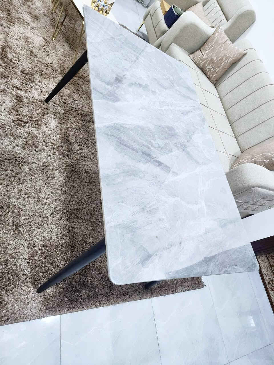 ميز طعام مرمر ثكيل أخو الجديد...
 ويا نايلون ثخين شفاف للحفاظ عليه
قياسه العرض ٨٠ والطول ١٤٠
و 6 كراسي السعر 225
العنوان بغداد حي الجهاد


**إذا كنت صاحب هذا الإعلان وتريد حذفه لأي سبب، رجاءا أرسل رسالة إلى الدعم الفني**