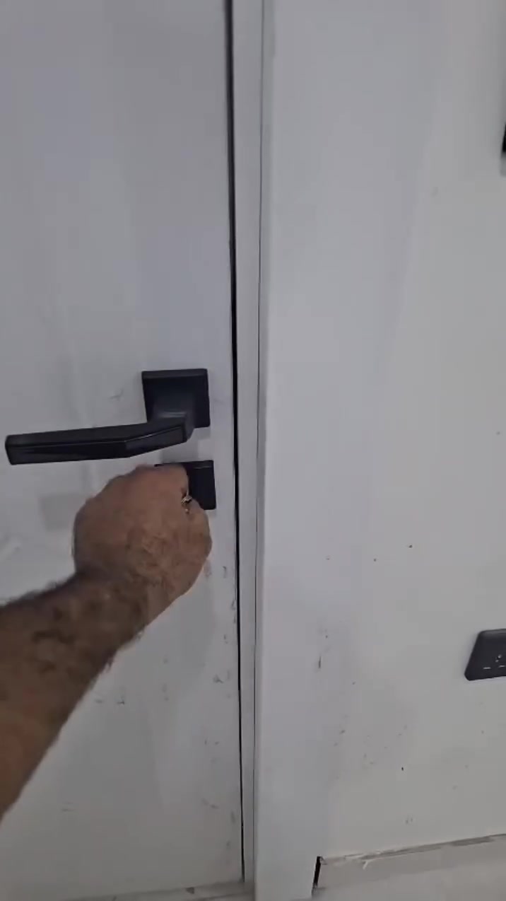 نوفر لمنزلك اجود انواع الابواب التركيا الحصينة

يوجد توصيل وشد لكل محافظات العراق 

عنوان الدوره حي دجلة البوعيثة

 #بغداد
#حي_دجلة
#البعيثة
#ابواب_تركيا


**إذا كنت صاحب هذا الإعلان وتريد حذفه لأي سبب، رجاءا أرسل رسالة إلى الدعم الفني**