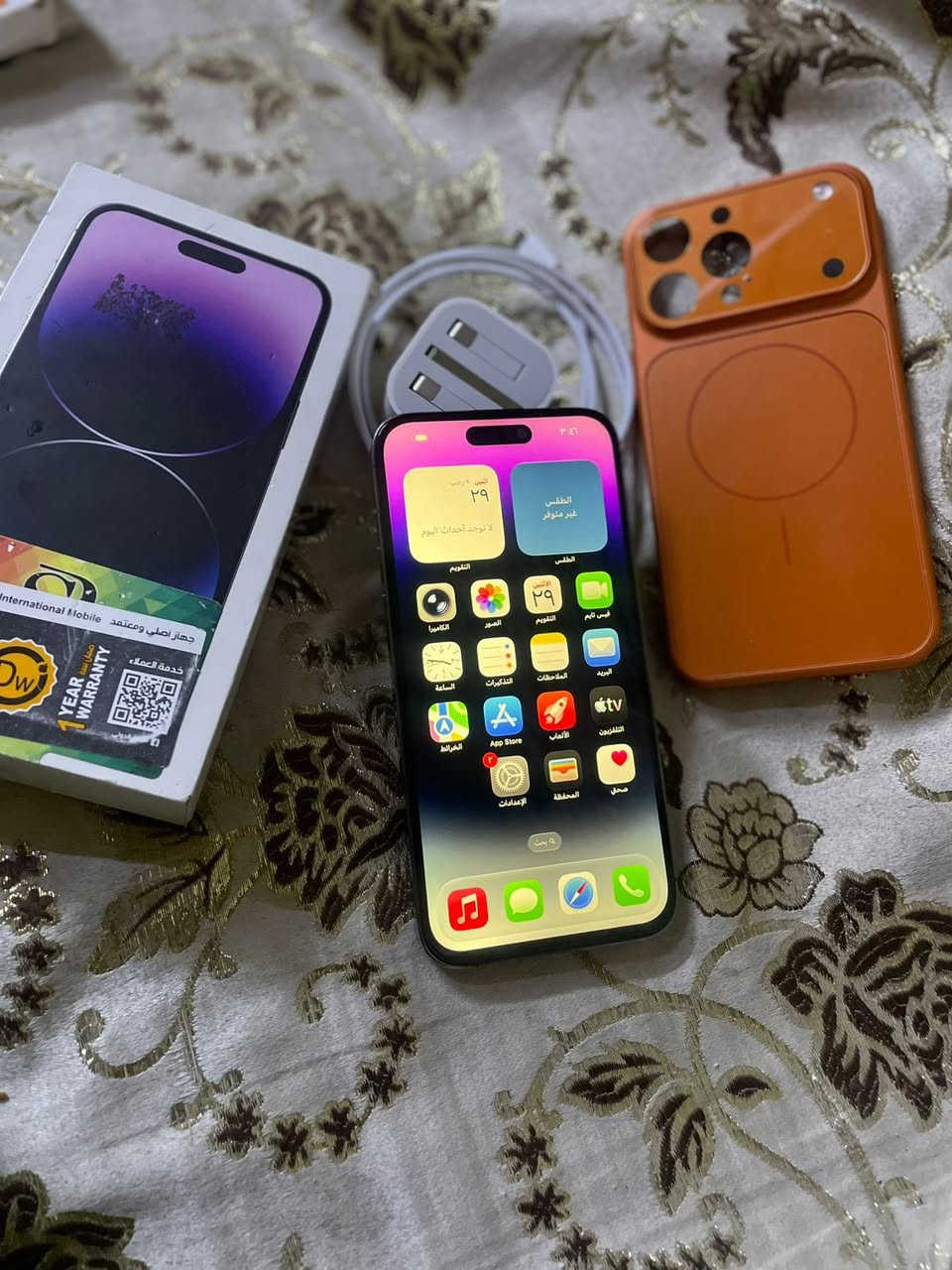 ايفون14ابروماكس الذاكره 256البطاريه86
الجهاز مبدل شاشه فقط وضهره مكسور جبتله تحويره مال 17ابروماكس 
الجهاز ماستر كارتونه موجود كامرته فد شي مفوله
ويا شاحنه 
سعر750وبي مجاللل 
المكان البصره الحيانيه 
رقم الهاتف ***********
