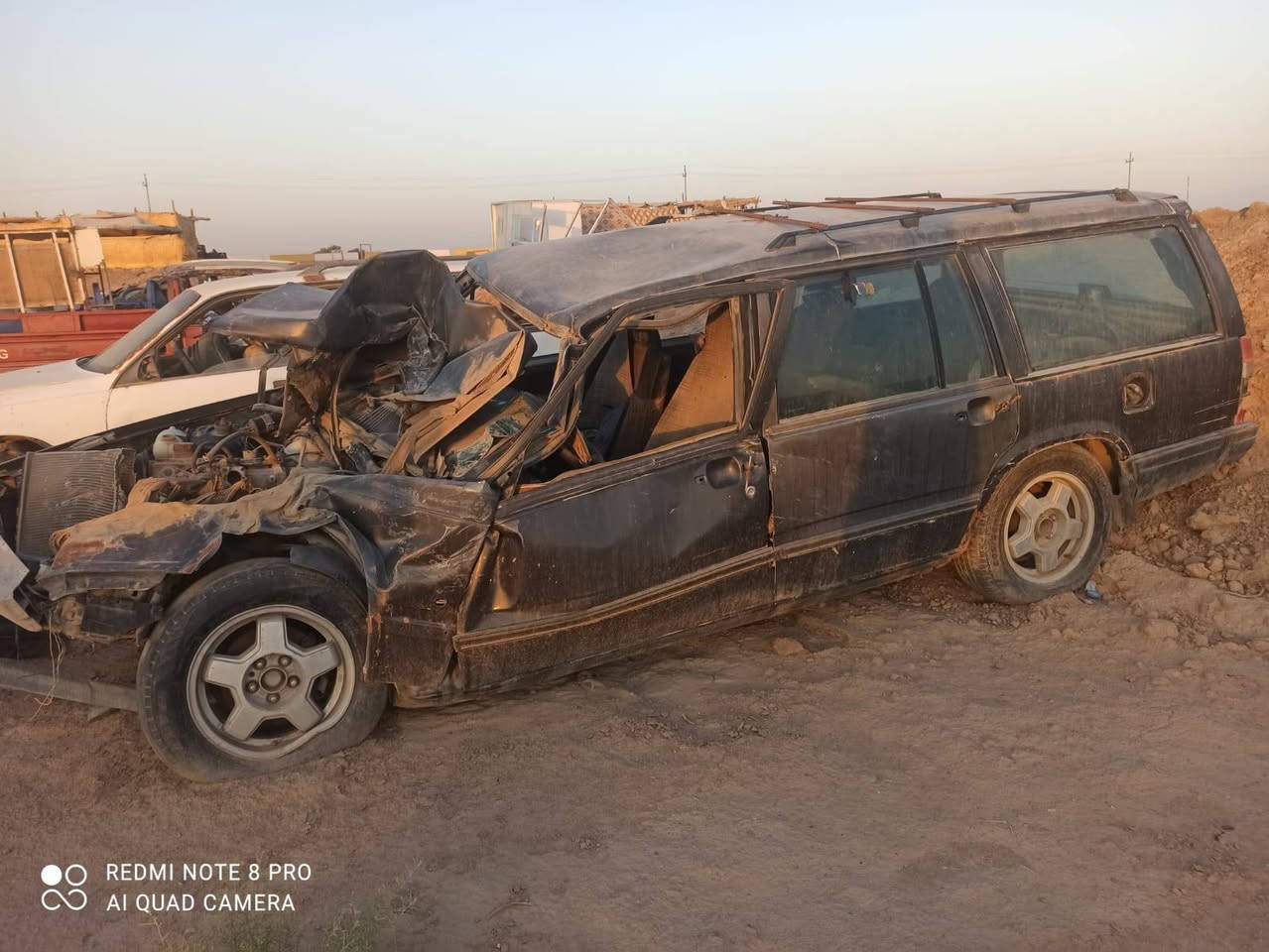 فالفو ٩٤٠ للبيع السياره ماعليها غرامات رقم نجف وراعيها موجود بالنجف مكان السياره غماس  ب١٠ ورقات وبيها مجال بسيط
***********
