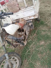 ستوته كلك امتيار مكينته واكفه ب٣٢٥ وبيها مجال ٠٧٨٥٥٦٧١٧٥٦
