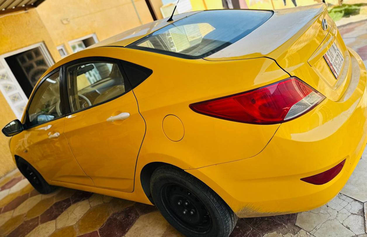 سياره اكسنت خليجي للبيع موديل 13 مكينه 1600 سياره بسمي رقم قادسيه انكليزي تحويل ثاني اليوم حداديه جديده تخم تاير جديد السعر 87 وبيه مجال بسيط رقم الهاتف ***********
