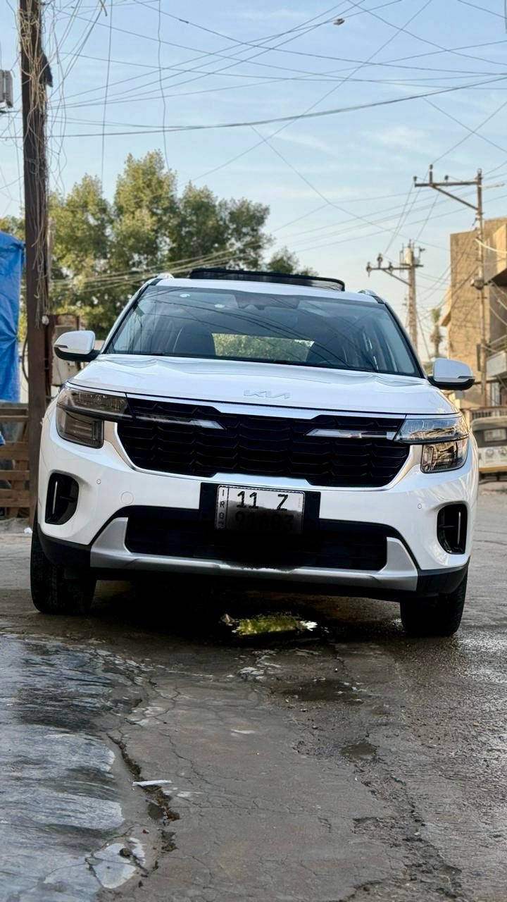 سليتوس موديل 2025 رقم بغداد بسمي ماشية   4  الف استلام شركة ع ايدي   مكفولة كفالة عامة 
فول مواصفات اعلى فئه 
بصمه ، بنوراما ، حساسات اماميه خلفي ، لدات اماميه خلفيه ، توقف الذاتي ، اوتو هولد ، رادار امامي ، قطعتين تبريد ، اشاير بالمري ، تحكمات 
بية مواصفات بعد هواي 

مكان السياره / بغداد الدوره 

السعر / 185 بية مجال 
***********
***********
