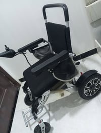 كراسي كهربائية • استعمال ١٠ أيام • الديوانية