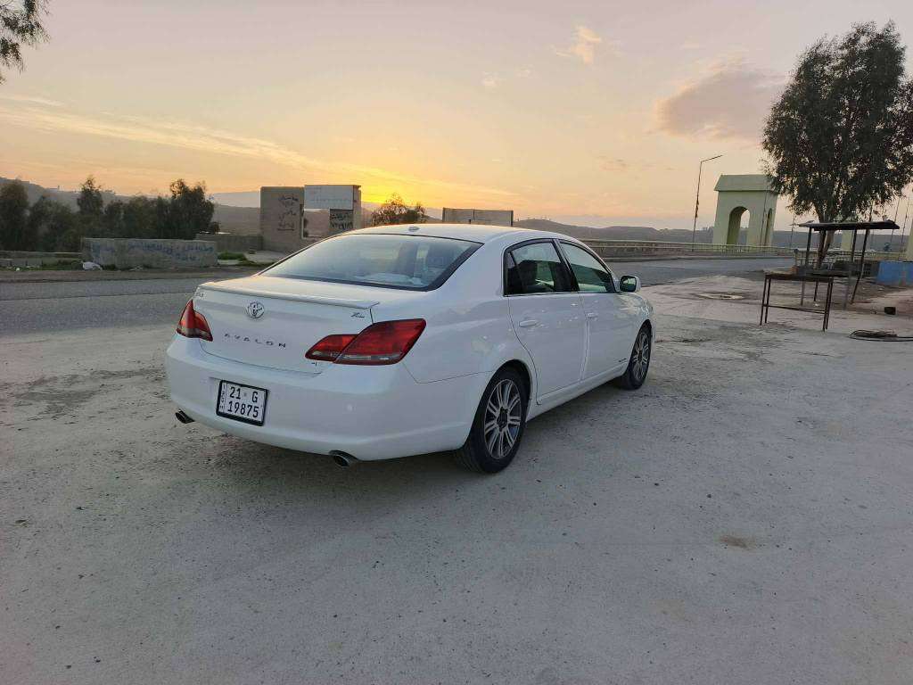 بسم الله الرحمن الرحيم
ئە ڤەلۆن مۆدێل 2009 کە نەدی  تەنها یە ک پارچە ی پەمپە بێ ناو گێر و مە کینە ی بە شەرت  سەوتی دیجیتاڵی هەیە سەنەوی تا 29  ژم *********** دخان, السليمانية
