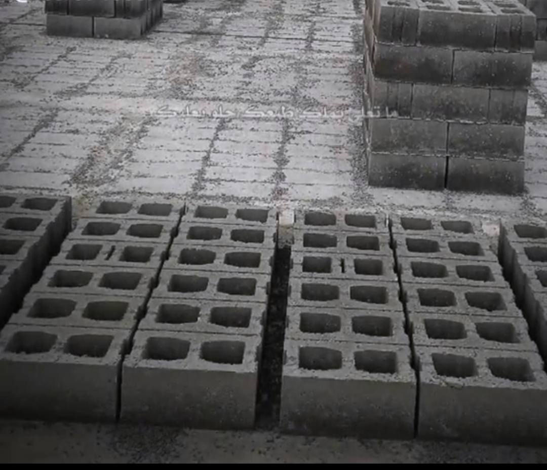 يتوفر لدينا بلوك درجة ولى وعل فحص ويوجد لدينا جميع (الحجام) ويوجد توصيل كرين داخل الفلوجه ولطراف ولسعار مناسبه للستفسار ***********
