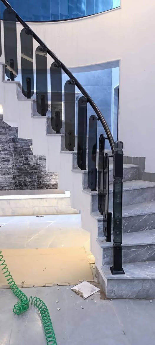 🛠️ عمل محجرات المنيوم 🛠️🛠️🛠️

يسرنا ان نقدم اليكم مجموعة من موديلات المحجرات الامنيوم التركية بمختلف اشكالها واجود انواعها

ملاحضة : الاسعار شاملة المواد والعمل والنقل.

تستلم جاهز وانتة كاعد بلبيت .

هنالك موديلات من المحجرات داخل الصفحة 
سجل اعجابك وادخل وشوف 

للاستفسار .***********📞

#ملاحضه اكبر بيت يتم انجازه يوم واحد فقط خليك ويانه ولا تشيل هم للوقت 
#مستعدون لعمل كافه الدوائر الدوله ولمجمعات السكنيه 
#بادارة_مهند _للمحجرات_الامنيوم_والـ pvc
