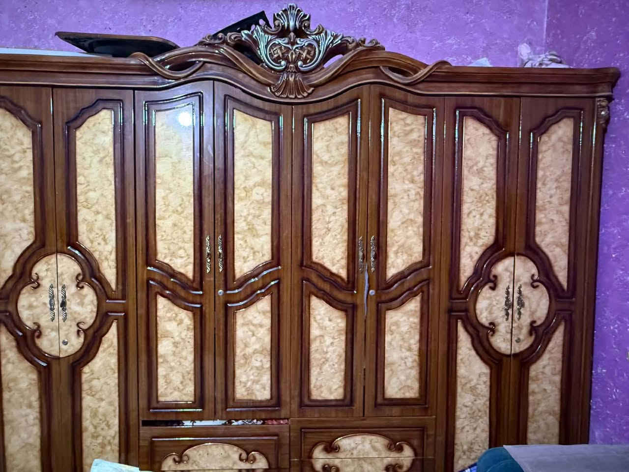 غراض للبيع كلمن وسعرة . روح افحص اتاكد شيل أخذ بالعافية 
الكنتور 4 بوب يعادل 8 بوب تكمة ثگيل مابيه عيب 170 وبيه مجال 

البوفية مترين مابيه ضرر 160 وبيه مجال 

مبردة 80 
فرن 50 
غسالة 250 LG.... 
12 ونص كيلو 

تخم ملكي 130


**إذا كنت صاحب هذا الإعلان وتريد حذفه لأي سبب، رجاءا أرسل رسالة إلى الدعم الفني**