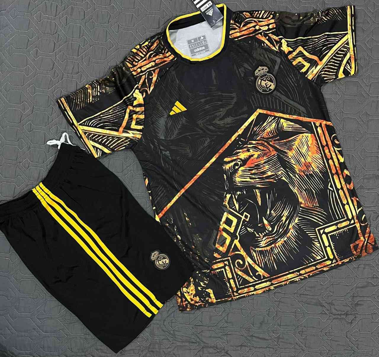 الاندية التايلندي تصاميم خاصة صار الدرزن ب 75 الف فقط وع الفحص
🔥شي فخم وما مطروق ابد 😍
يوجد توصيل لكل المحافظات ب 5 
للحجز خاص او الرقم واتس ***********
