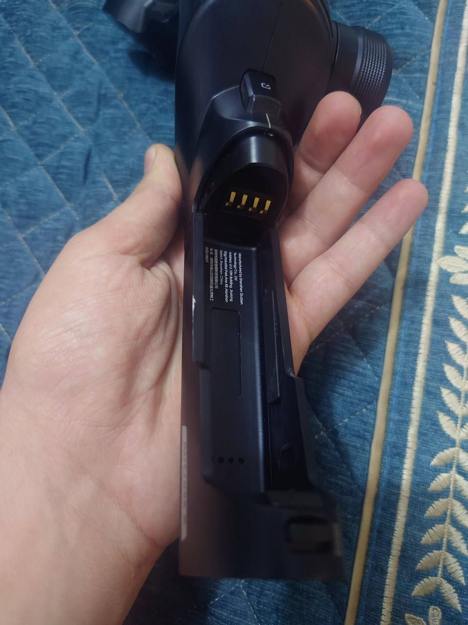 السلام عليكم
بدون باتري 
فحم


**إذا كنت صاحب هذا الإعلان وتريد حذفه لأي سبب، رجاءا أرسل رسالة إلى الدعم الفني**