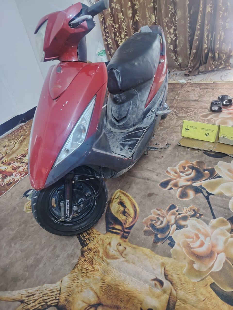 سلام عليكم جيتي ار صيني كوم حديد السعر 100هاذا رقمي *********** مكاني بابل سكندريه
