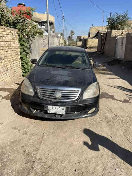 جيلي  موبل 2013 بأسمي
مكينه بيها رواجز فقط الباقي مكفوله من تنقيص وتبخير بيها خياسات قليلات 

السعر 35 ورقه وبيها مجال قليل 

للتواصل ***********
